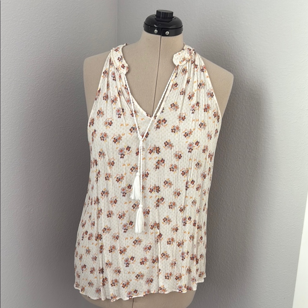 Cream and Brown Pleated Sleeveless Tank Top